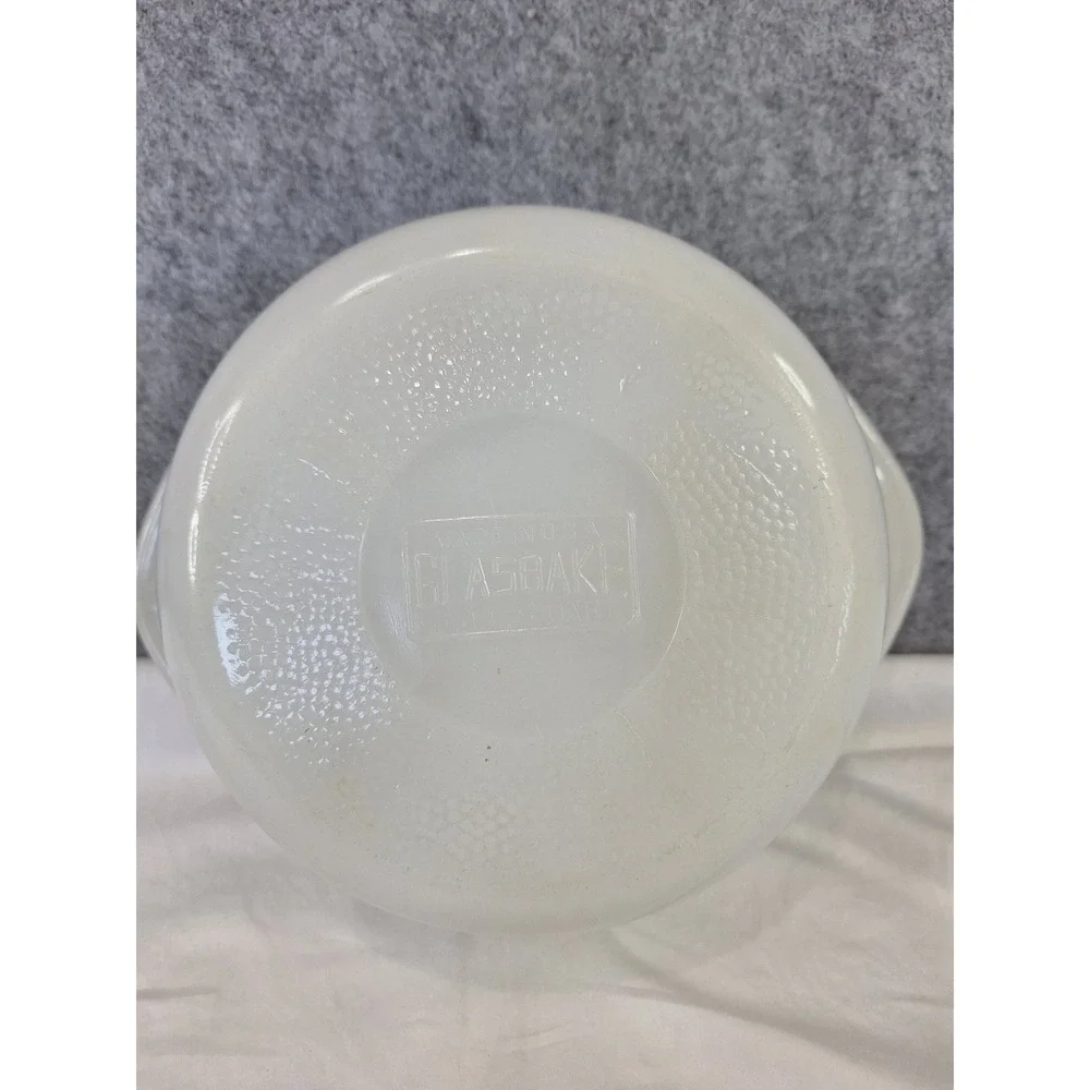 VINTAGE White MCM 2 Qt Milk Glass Baking & Serving Casserole Dish GLASBAKE J-514